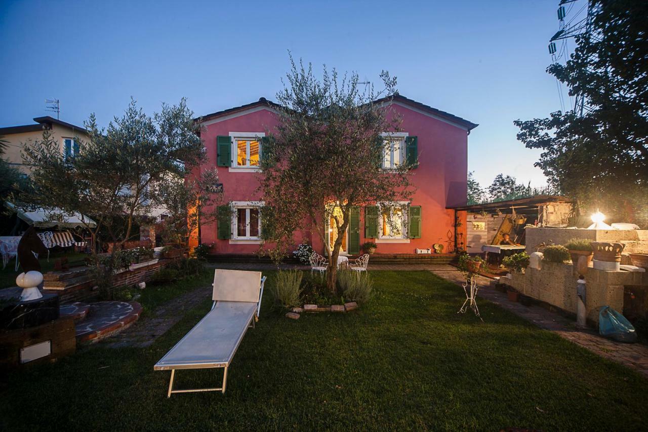Bed And Breakfast Aurora Sarzana Luaran gambar
